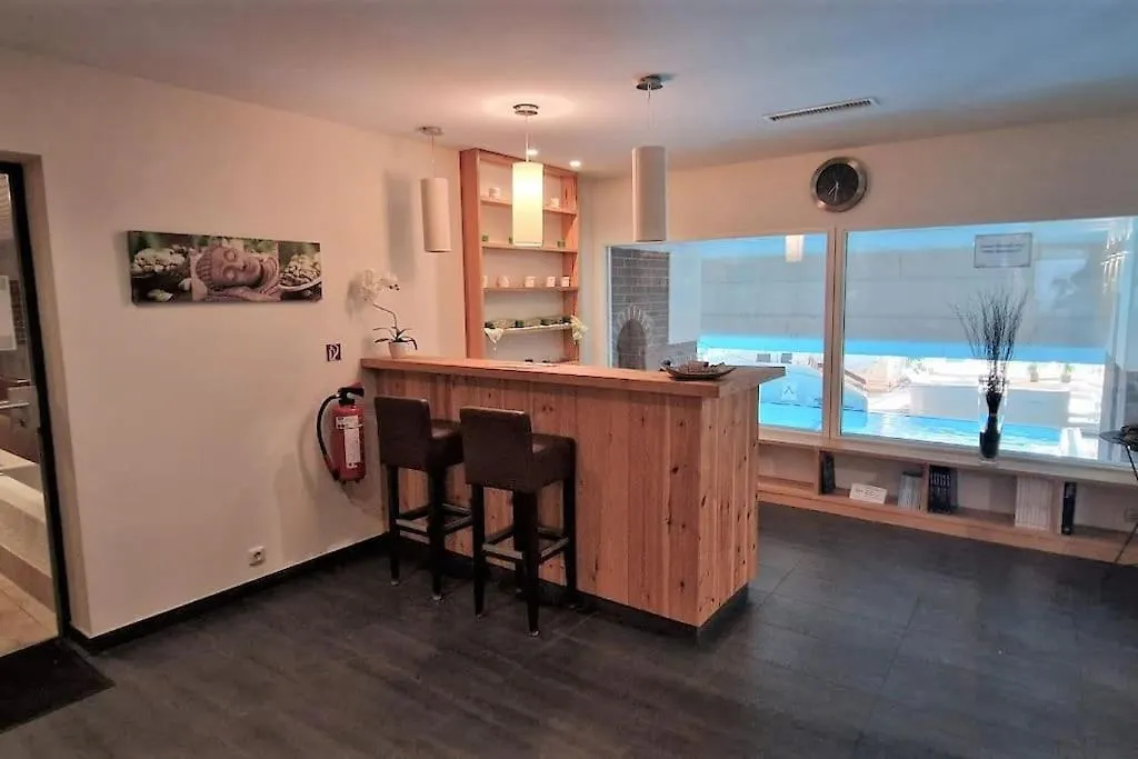 2-Zimmer Wohnung, Pools, Sauna Und Balkon Sankt Englmar 0*,  Germany